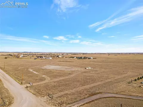 9475 Curtis Rd, Peyton, CO 80831 photo 2