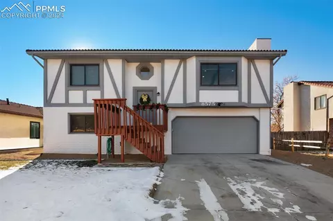 8575 Contrails Dr, Colorado Springs, CO 80920