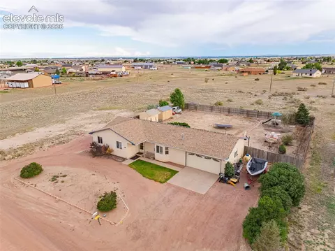 View/Area - 1128 E Rustic Dr, Pueblo, CO 81007 photo 2 of 7