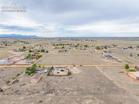 View/Area - 1128 E Rustic Dr, Pueblo, CO 81007 photo 5 of 7
