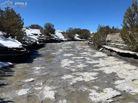 Horse Creek Road, Pueblo, CO 81004