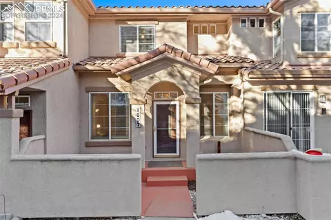 1607 Courtyard Hts, Colorado Springs, CO 80906
