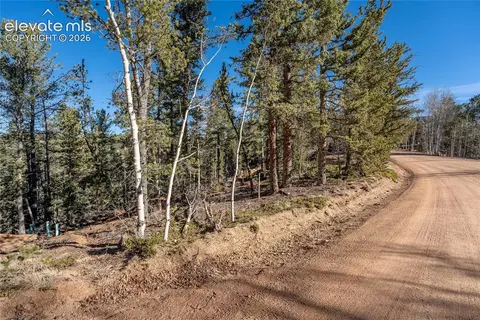 565 Fairview Dr, Cripple Creek, CO 80813