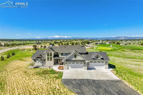 19712 Knights Crossing Dr, Monument, CO 80132