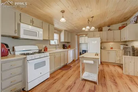 100 Hawk Ln, Guffey, CO 80820 photo 7