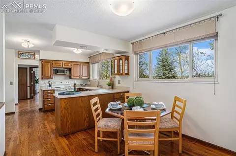 3920 Wakefield Dr, Colorado Springs, CO 80906