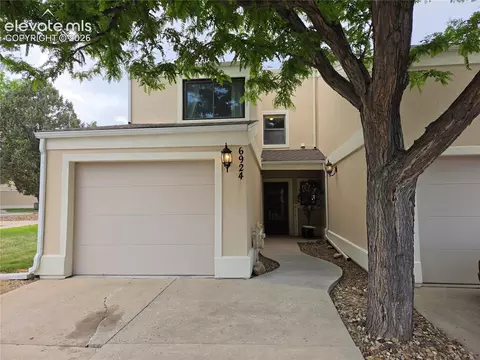6924 Gayle Lyn Ln, Colorado Springs, CO 80919