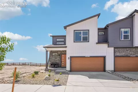 6913 Knapp Dr, Colorado Springs, CO 80924