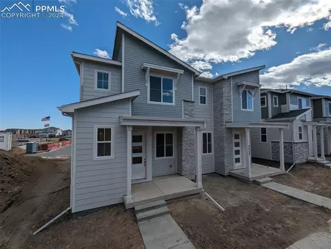 2458 Vanhoutte Vw, Colorado Springs, CO 80915