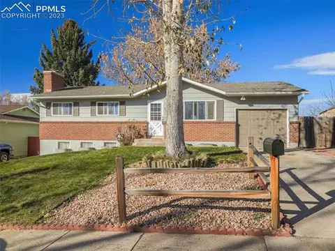 4746 S Gracemoor Cir, Colorado Springs, CO 80917