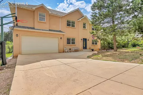 47 Walnut Ave, Palmer Lake, CO 80133