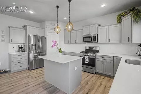 Kitchen - 7901 Berwyn Loop, Peyton, CO 80831 photo 1 of 4