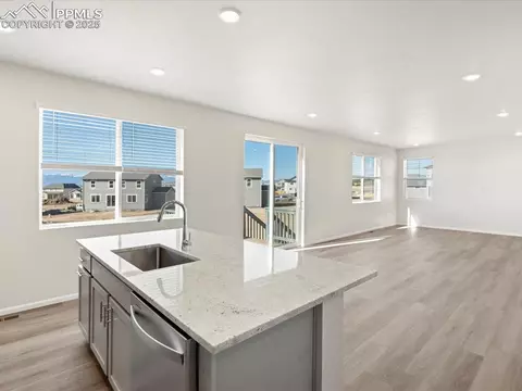 10448 Devoncove Dr, Peyton, CO 80831 photo 15