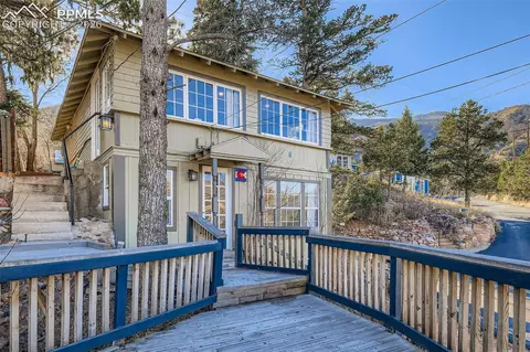 7 Delaware Rd, Manitou Springs, CO 80829