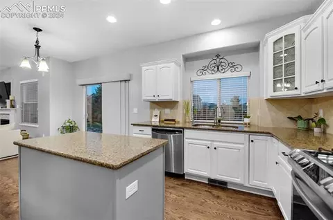10337 Mount Evans Dr, Peyton, CO 80831 photo 11