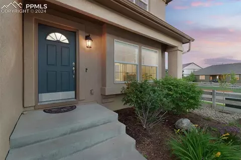 10337 Mount Evans Dr, Peyton, CO 80831 photo 3