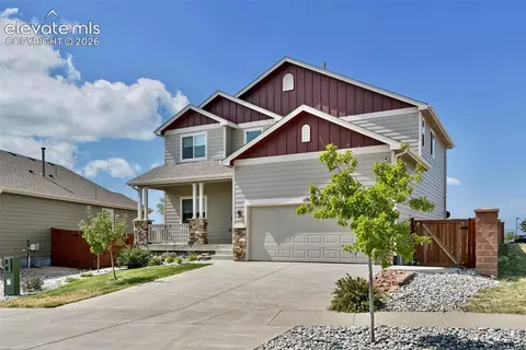Exterior - 11909 Eagle Crest Ct, Peyton, CO 80831 photo 3 of 4