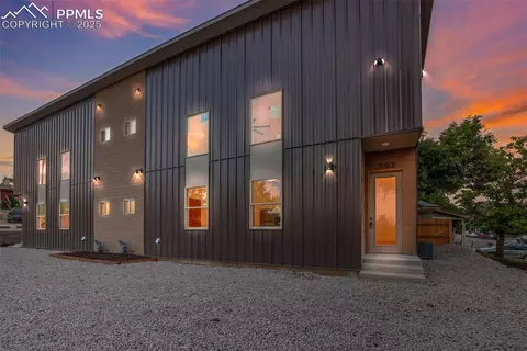 1904 N Chestnut St, Colorado Springs, CO 80907