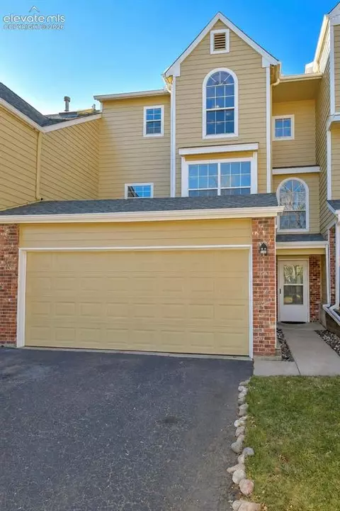 2232 Palm Dr, Colorado Springs, CO 80918