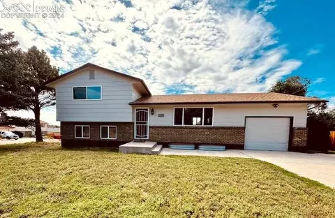 1725 Westmoreland Rd, Colorado Springs, CO 80907