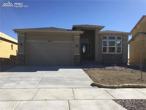 9945 Golf Crest Dr, Peyton, CO 80831 photo 1