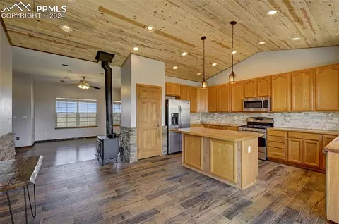 31790 Sanborn Rd, Yoder, CO 80864 photo 11