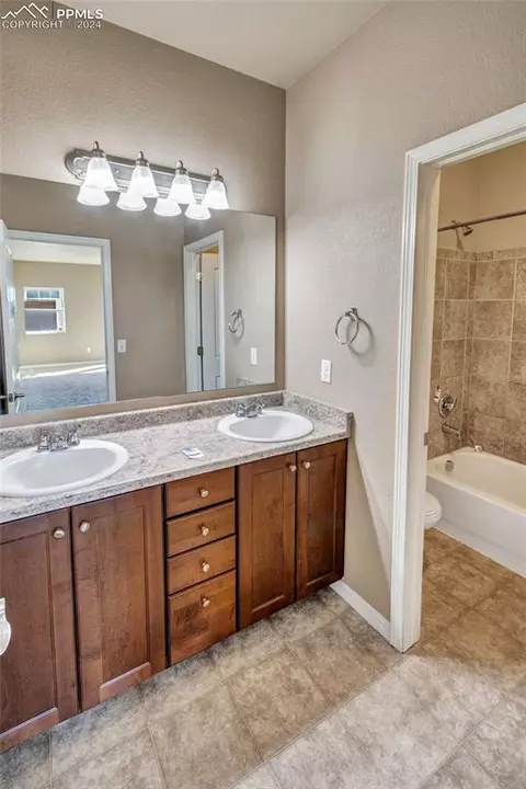 10978 Middlegate Ct, Peyton, CO 80831 photo 31