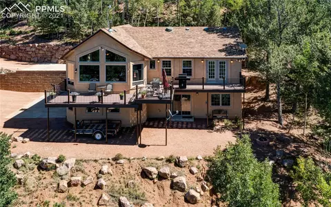 527 Paradiso Rd, Divide, CO 80814 photo 1