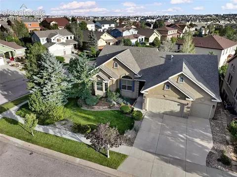 9043 Stony Creek Dr, Colorado Springs, CO 80924