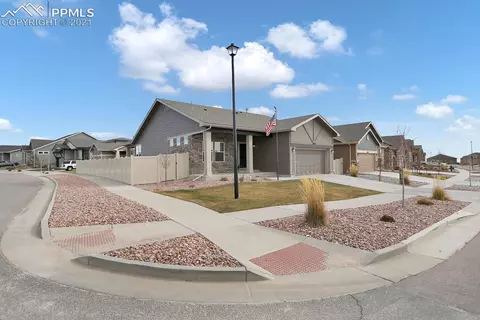 10095 Mount Princeton Dr, Peyton, CO 80831 photo 1