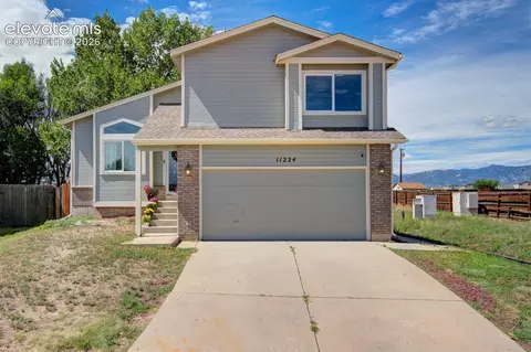 11224 Berry Farm Rd, Fountain, CO 80817