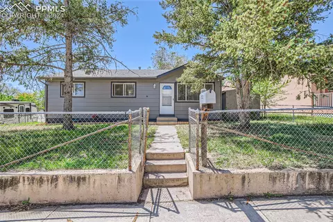 501 Crest St, Fountain, CO 80817