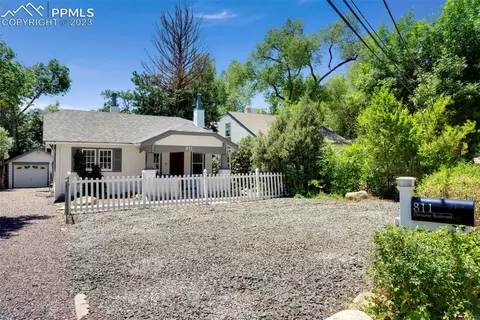 811 Cheyenne Blvd, Colorado Springs, CO 80905