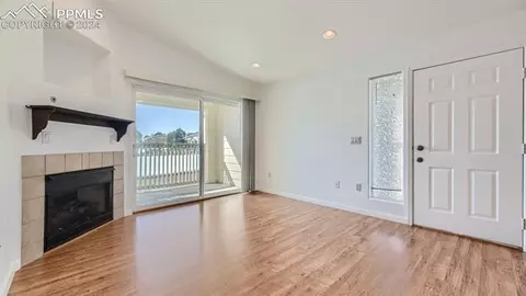 9961 E Idaho Cir #202, Denver, CO 80247 photo 4