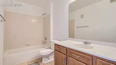 9961 E Idaho Cir #202, Denver, CO 80247 photo 23