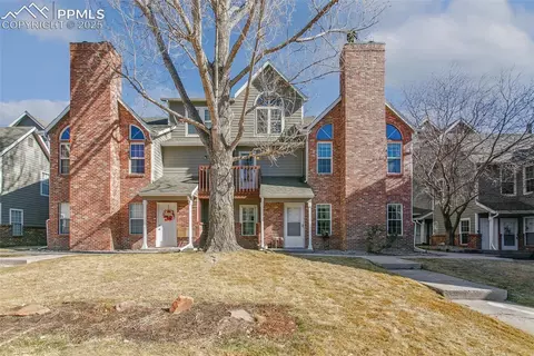 2135 Troy Ct, Colorado Springs, CO 80918
