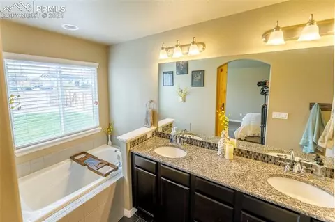 10340 Evening Vista Dr, Peyton, CO 80831 photo 16