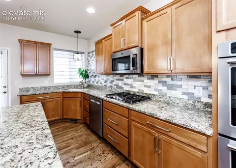 Kitchen - 12931 Stone Valley Dr, Peyton, CO 80831 photo 4 of 6