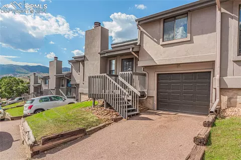 1415 Territory Trl, Colorado Springs, CO 80919