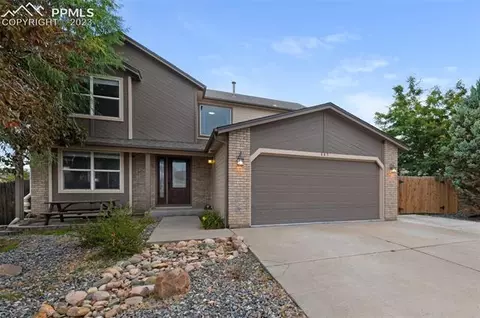 645 Pennington Dr, Colorado Springs, CO 80911