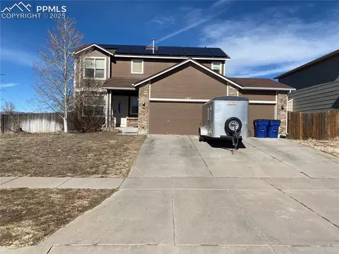 1502 Woodpark Dr, Colorado Springs, CO 80951
