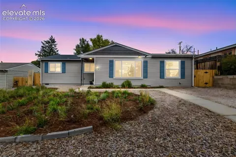 324 Locust Dr, Colorado Springs, CO 80907