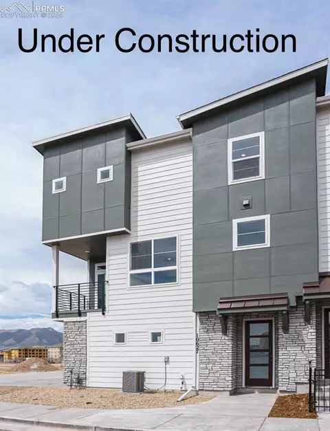 868 Beckton Hts, Colorado Springs, CO 80907