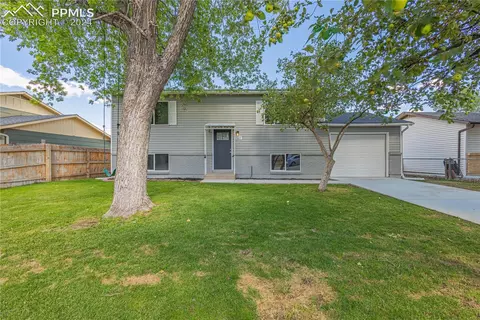 1507 Chadwick Dr, Colorado Springs, CO 80906