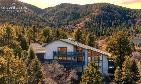 7116 Fox Cir, Larkspur, CO 80118