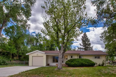 413 Montrose Dr, Colorado Springs, CO 80911
