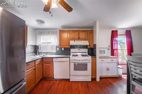 10 Ridgeway Dr, Williamsburg, CO 81226 photo 9