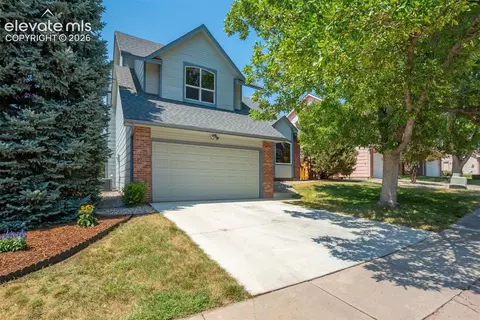 975 Royal Crown Ln, Colorado Springs, CO 80906
