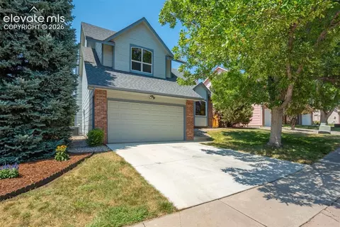 975 Royal Crown Ln, Colorado Springs, CO 80906