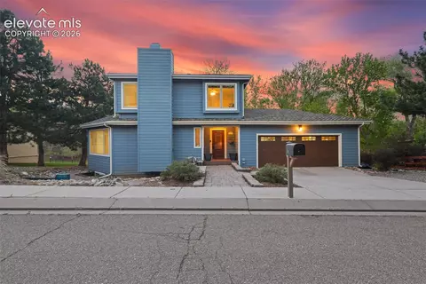 36 Sandra Ln, Manitou Springs, CO 80829